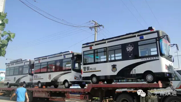 保定躍迪移動(dòng)警務(wù)室批量發(fā)車(chē)，全方位零距離服務(wù)群眾