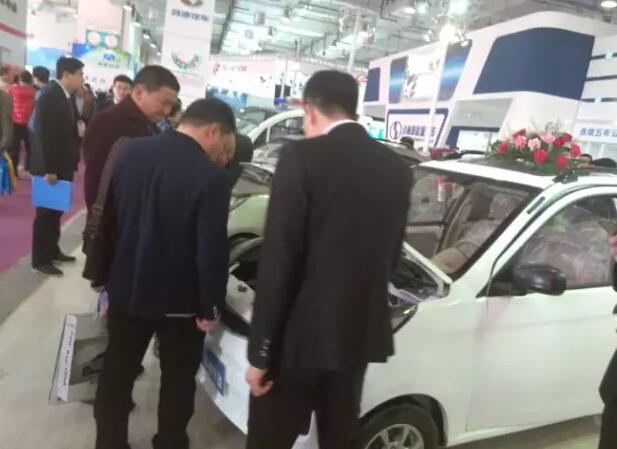 躍迪汽車濟南展盛裝亮相，引領新能源行業(yè)新坐標