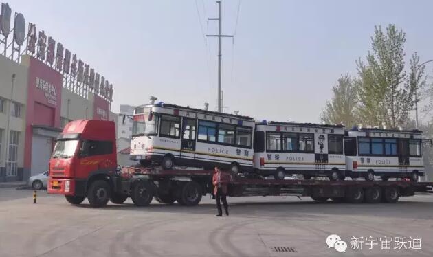 躍迪移動警務(wù)室批量發(fā)車河北高速公路各路段——為人民的安全保駕護(hù)航