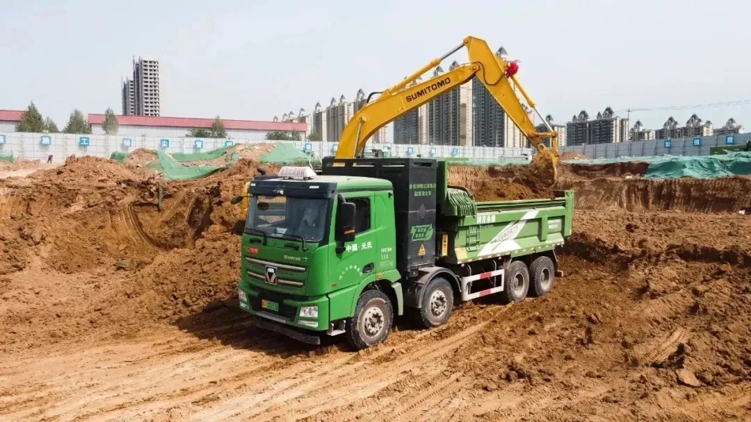 躍迪新能源渣土自卸車-開(kāi)啟綠色運(yùn)輸新時(shí)代